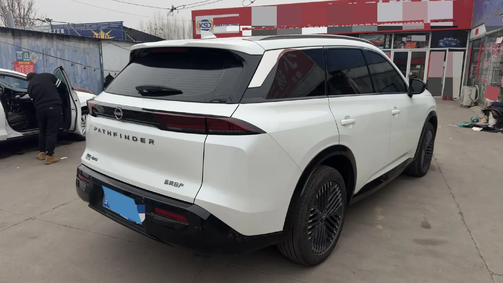 2024 Nissan Pathfinder 2.0T 252HP L4 9AT,autocango,china used car exporter,china ev exporter,chinese used car exporter,chinese used ev exporter