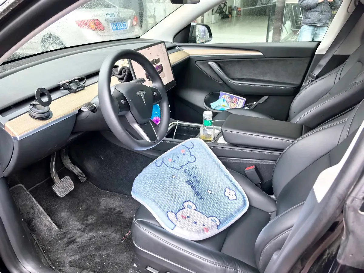 2023 Tesla Model Y BEV 78.4KWH,autocango,china used car exporter,china ev exporter,chinese used car exporter,chinese used ev exporter