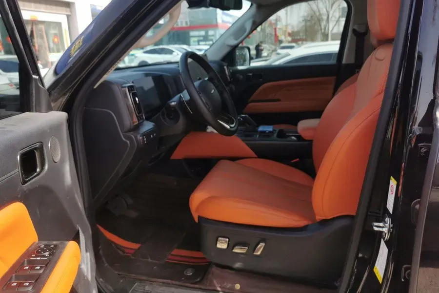 2024 Haval H9 2.0T 224HP L4 8AT,autocango,china used car exporter,china ev exporter,chinese used car exporter,chinese used ev exporter