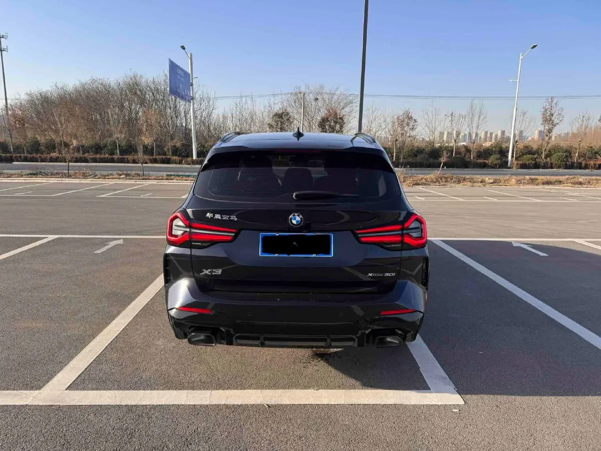 2022 BMW X3 2.0T 252HP L4 8AT,autocango,china used car exporter,china ev exporter,chinese used car exporter,chinese used ev exporter