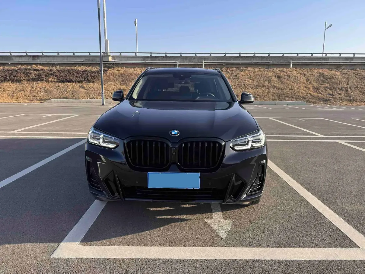 2022 BMW X3 2.0T 252HP L4 8AT,autocango,china used car exporter,china ev exporter,chinese used car exporter,chinese used ev exporter