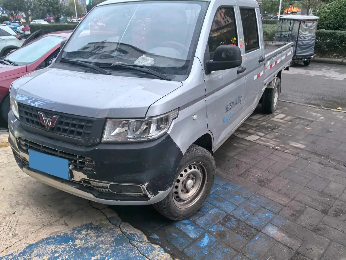 2018 WuLing RongGuang New Truck 1.8L 133HP L4 5MT,autocango,china used car exporter,china ev exporter,chinese used car exporter,chinese used ev exporter