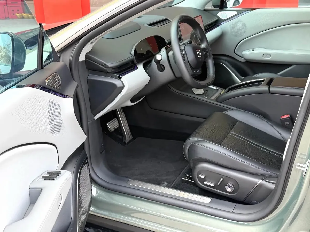 2024 Zeekr 007 BEV 100KWH,autocango,china used car exporter,china ev exporter,chinese used car exporter,chinese used ev exporter