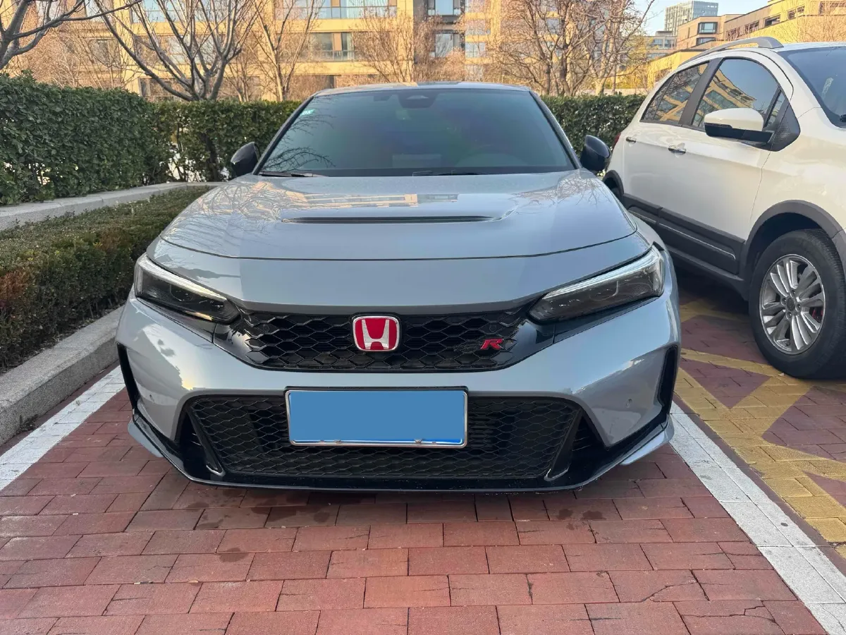 2023 Honda Civic 2.0T 300HP L4 6MT,autocango,china used car exporter,china ev exporter,chinese used car exporter,chinese used ev exporter