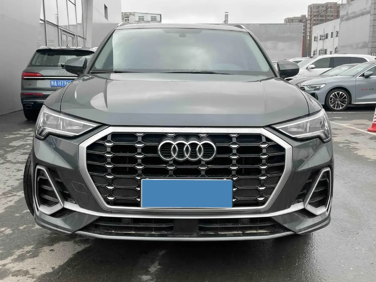 2021 Audi Q3 1.4T 150HP L4 7DCT,autocango,china used car exporter,china ev exporter,chinese used car exporter,chinese used ev exporter