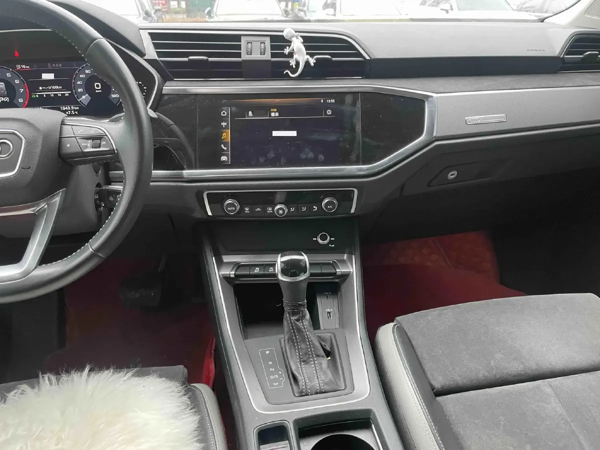 2021 Audi Q3 1.4T 150HP L4 7DCT,autocango,china used car exporter,china ev exporter,chinese used car exporter,chinese used ev exporter