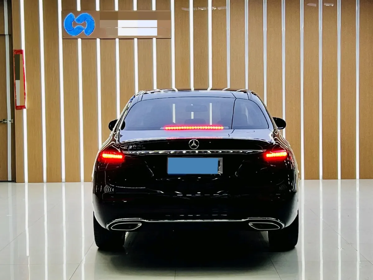 2021 Mercedes-Benz E Class 2.0T 258HP L4 9AT,autocango,china used car exporter,china ev exporter,chinese used car exporter,chinese used ev exporter