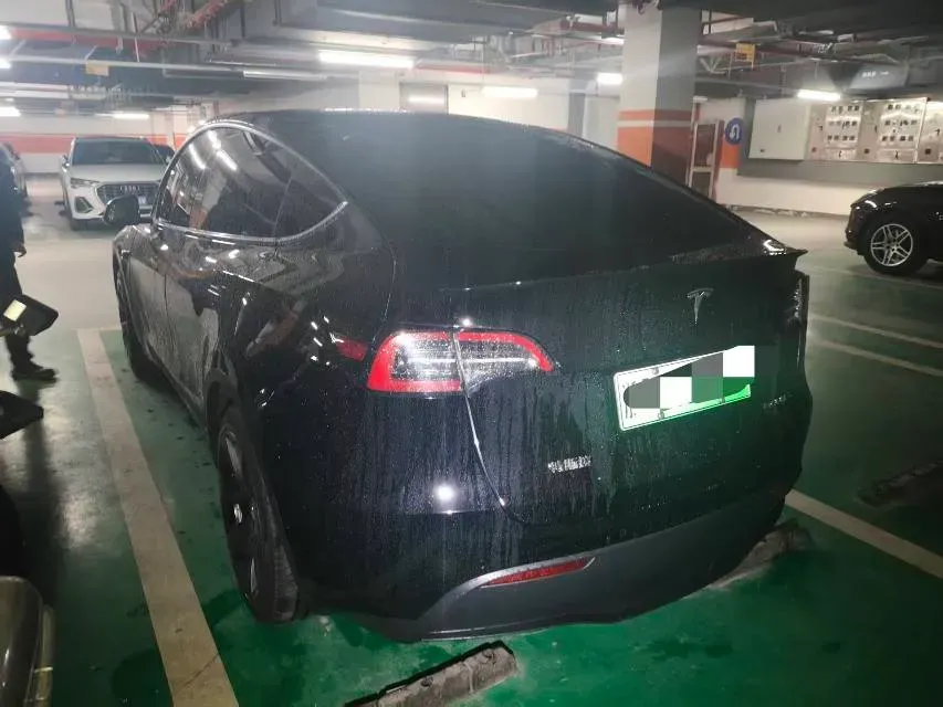 2022 Tesla Model Y BEV 60KWH,autocango,china used car exporter,china ev exporter,chinese used car exporter,chinese used ev exporter