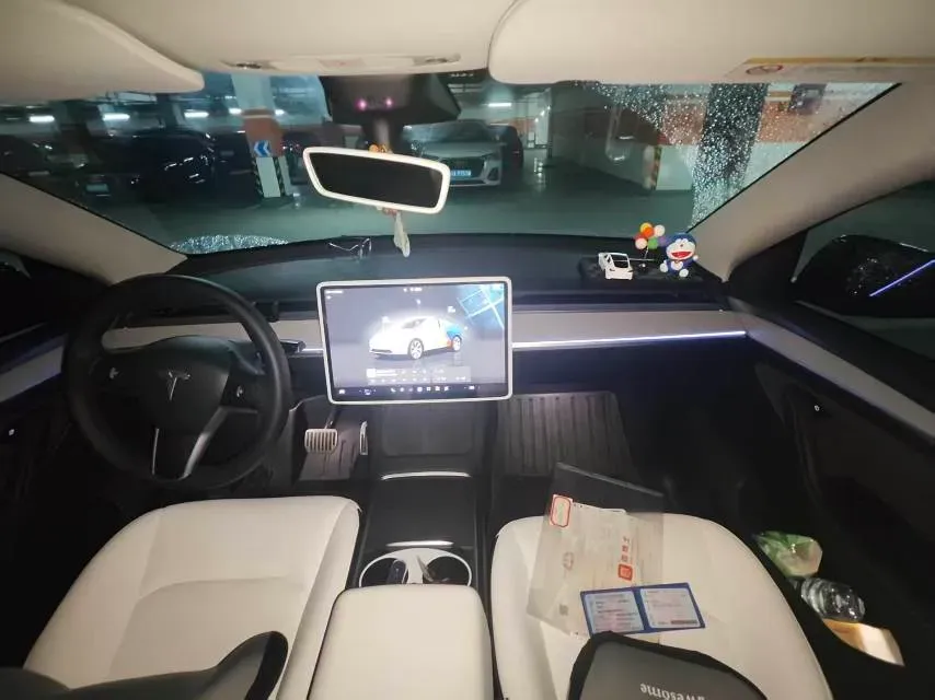 2022 Tesla Model Y BEV 60KWH,autocango,china used car exporter,china ev exporter,chinese used car exporter,chinese used ev exporter