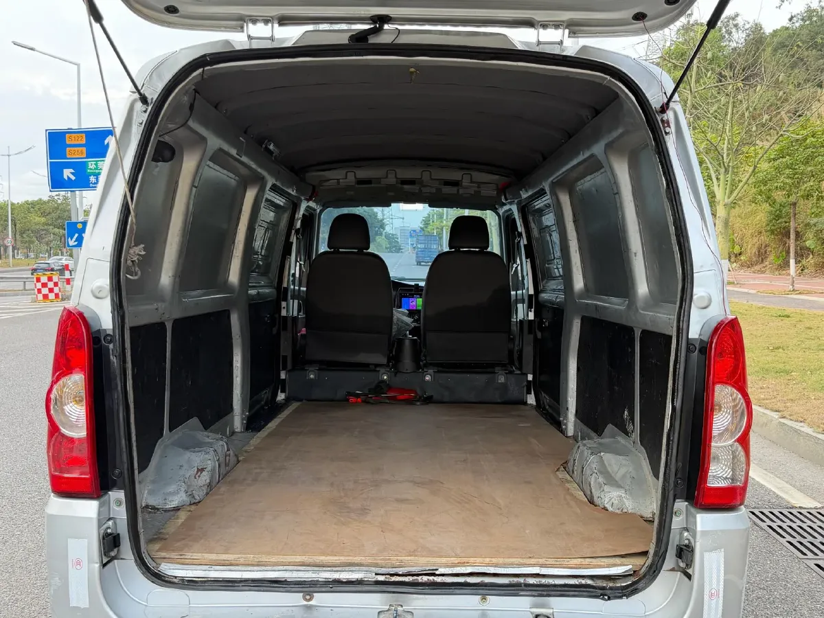 2021 MAXUS T70 2.0T 163HP L4 6AT,autocango,china used car exporter,china ev exporter,chinese used car exporter,chinese used ev exporter