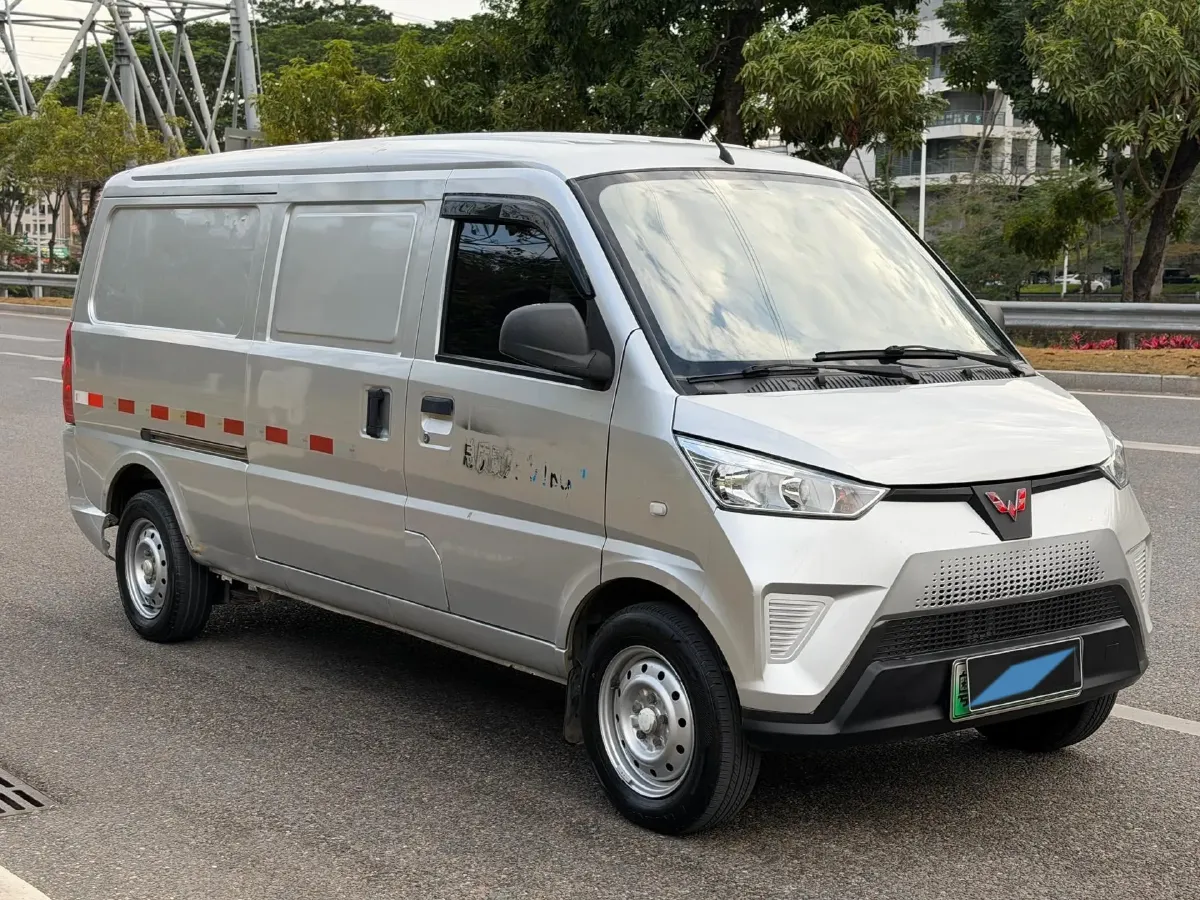 2021 MAXUS T70 2.0T 163HP L4 6AT,autocango,china used car exporter,china ev exporter,chinese used car exporter,chinese used ev exporter