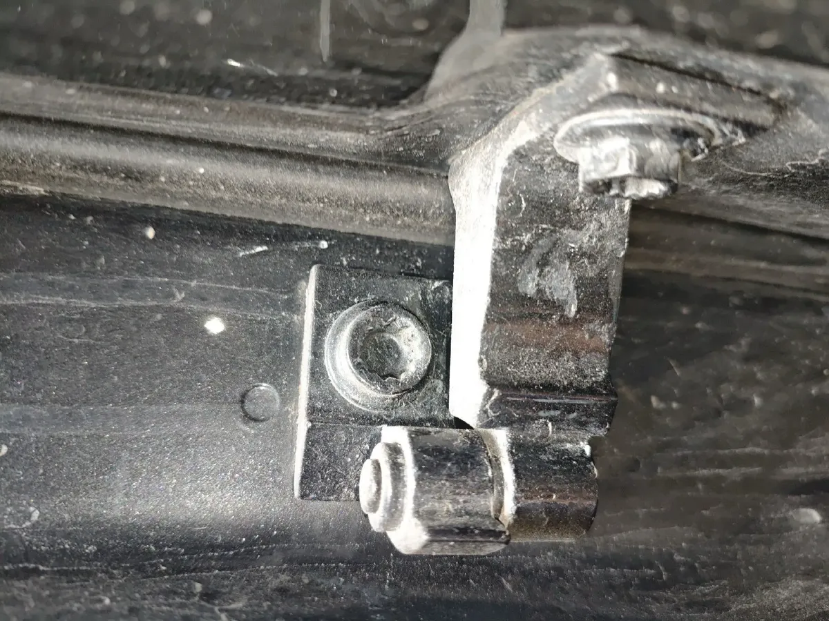 2019 Jeep Cherokee 2.0T 234HP L4 9AT,autocango,china used car exporter,china ev exporter,chinese used car exporter,chinese used ev exporter