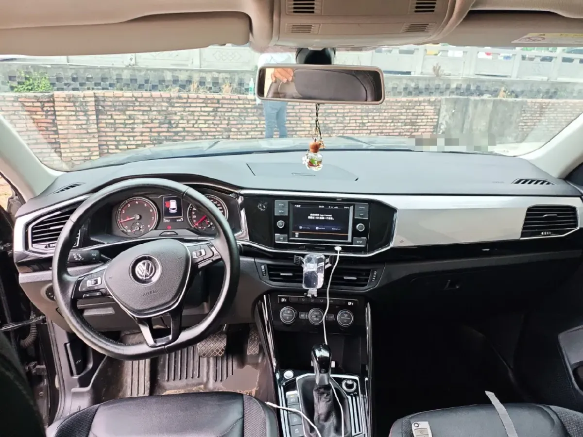 2019 Jeep Cherokee 2.0T 234HP L4 9AT,autocango,china used car exporter,china ev exporter,chinese used car exporter,chinese used ev exporter