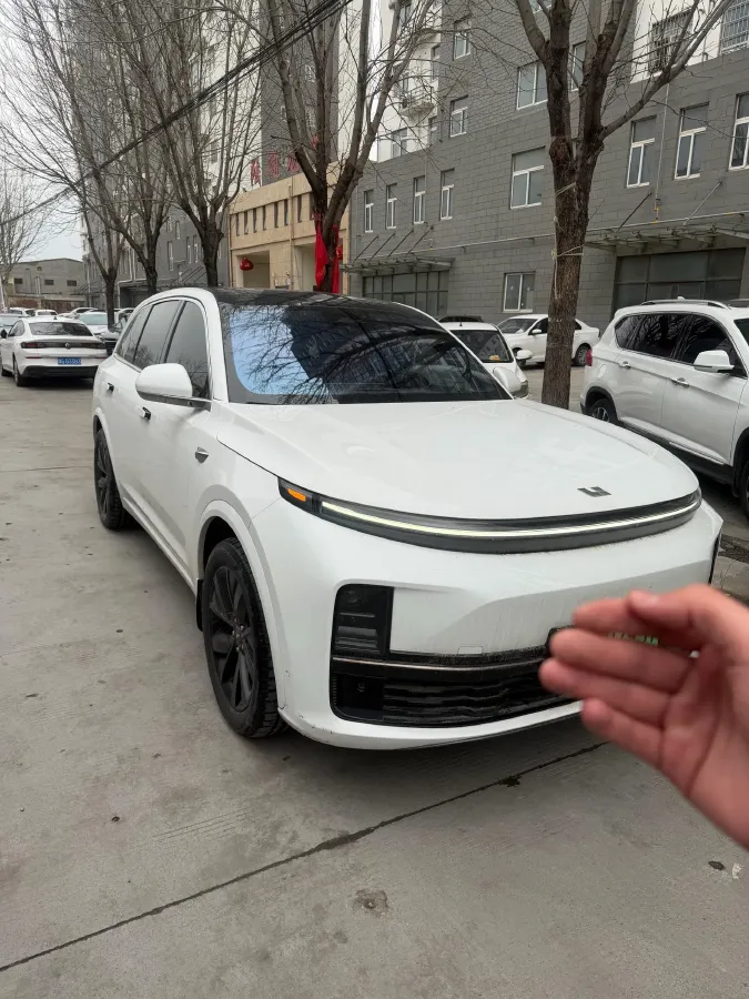 2023 Li L7 Range Extended 154HP REEV 40.9KWH,autocango,china used car exporter,china ev exporter,chinese used car exporter,chinese used ev exporter