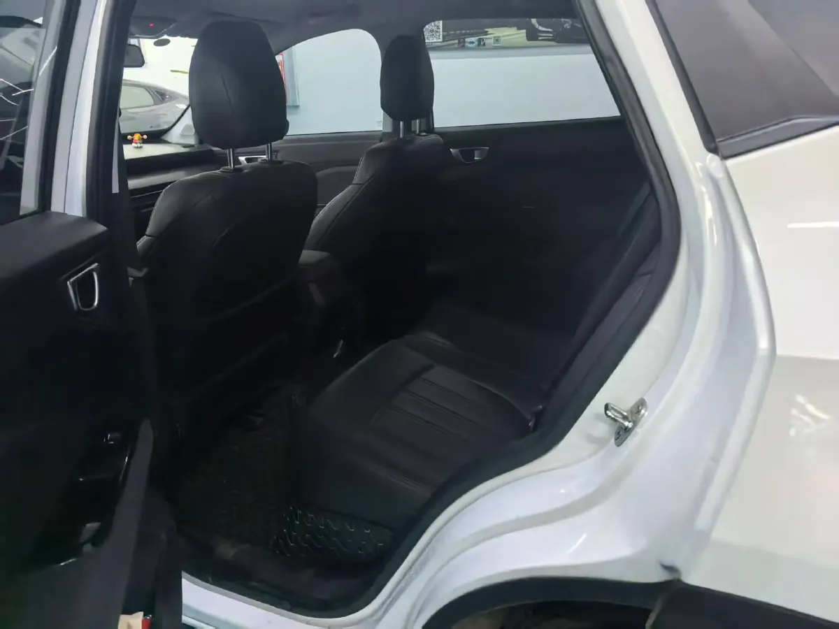 2022 WuLing XingChi 1.5L 99HP L4 6MT,autocango,china used car exporter,china ev exporter,chinese used car exporter,chinese used ev exporter