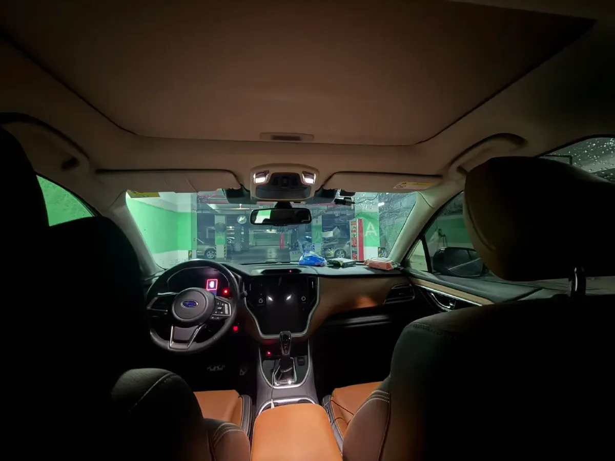 2021 Subaru Outback 2.5L 169HP H4 CVT,autocango,china used car exporter,china ev exporter,chinese used car exporter,chinese used ev exporter