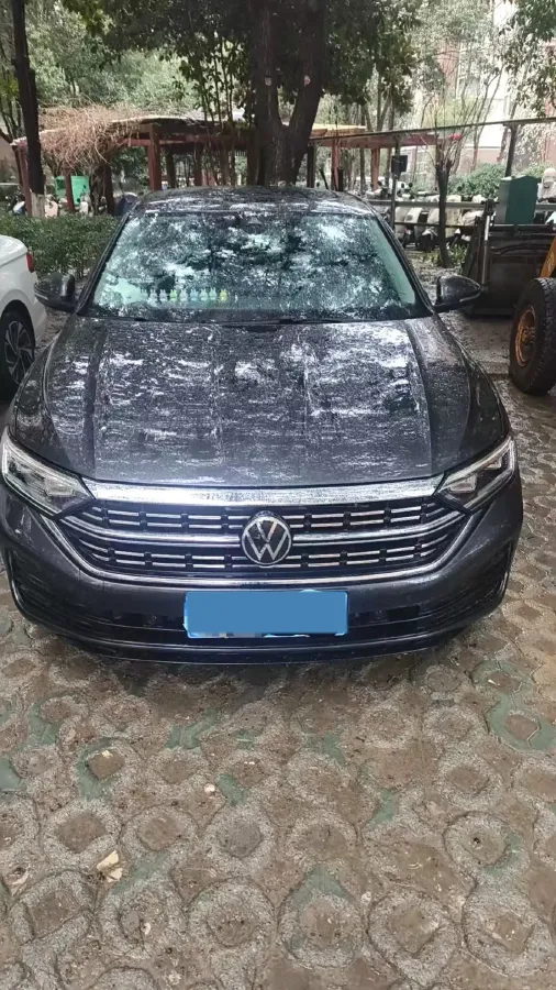 2023 Volkswagen Sagitar 1.5T 160HP L4 7DCT,autocango,china used car exporter,china ev exporter,chinese used car exporter,chinese used ev exporter