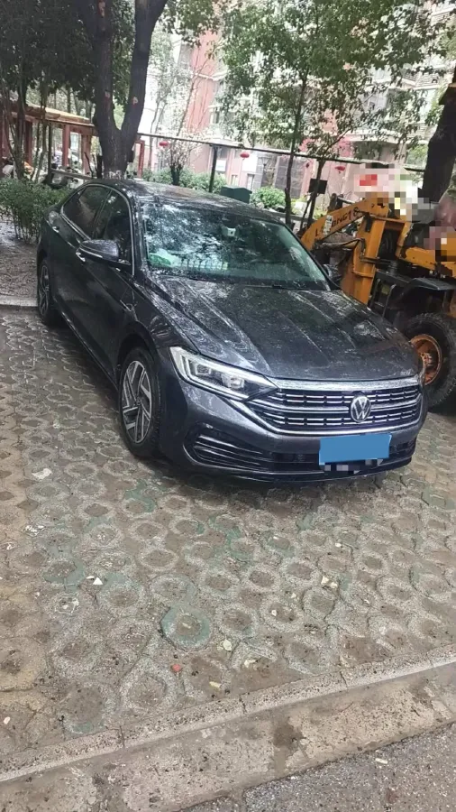 2023 Volkswagen Sagitar 1.5T 160HP L4 7DCT,autocango,china used car exporter,china ev exporter,chinese used car exporter,chinese used ev exporter