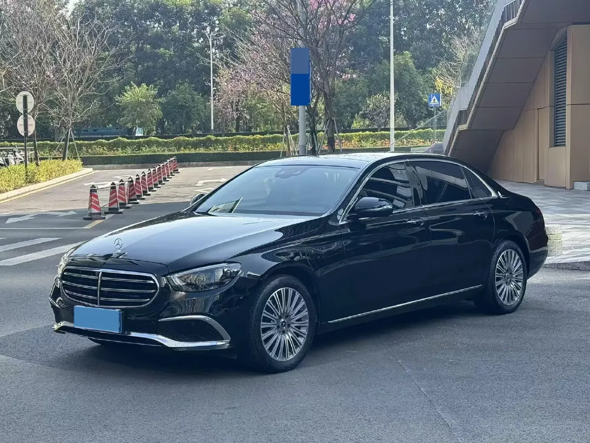 2021 Mercedes-Benz E Class 2.0T 258HP L4 9AT,autocango,china used car exporter,china ev exporter,chinese used car exporter,chinese used ev exporter