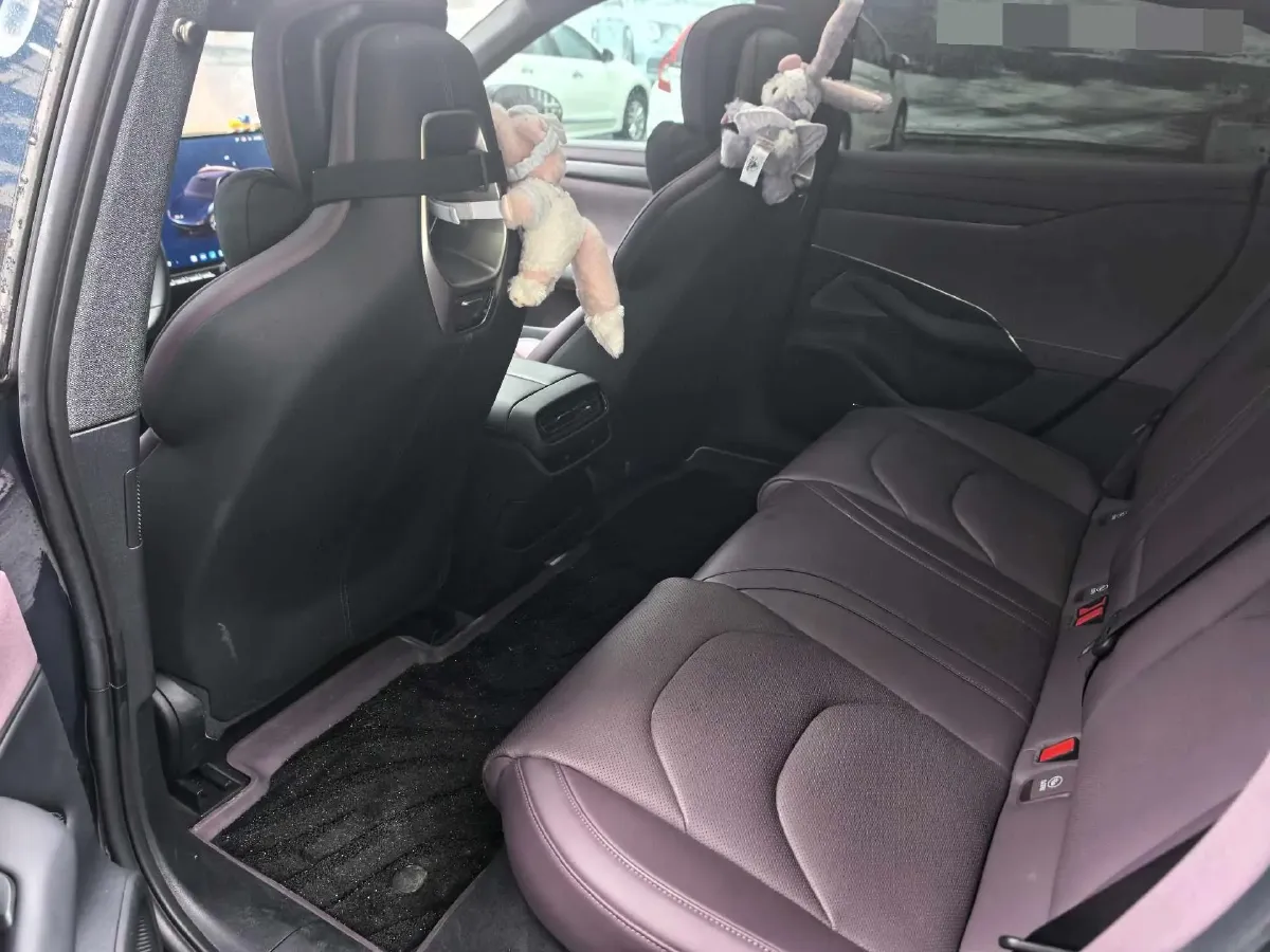 2024 MI SU7 BEV 94.3KWH,autocango,china used car exporter,china ev exporter,chinese used car exporter,chinese used ev exporter