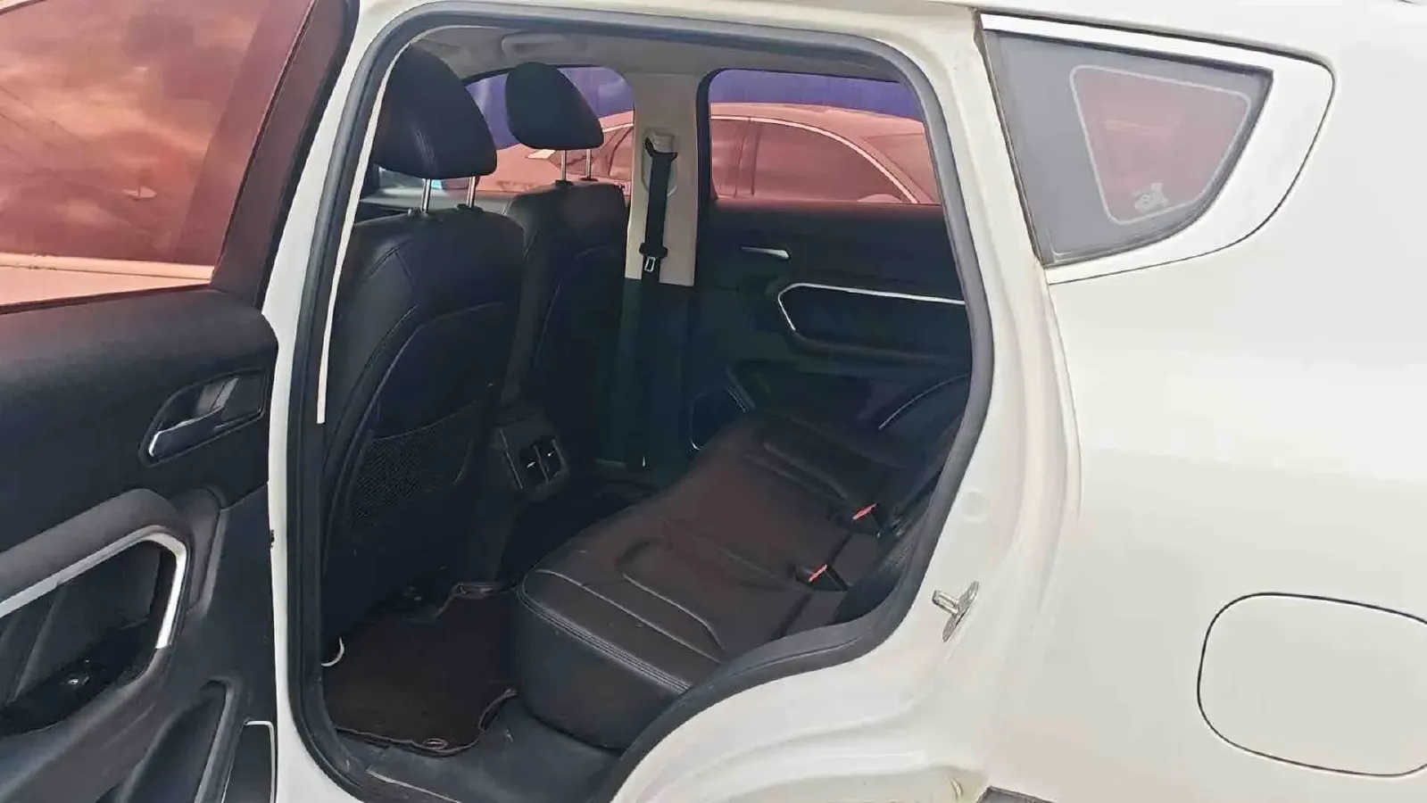 2017 Haval H6 1.5T 169HP L4 7DCT,autocango,china used car exporter,china ev exporter,chinese used car exporter,chinese used ev exporter