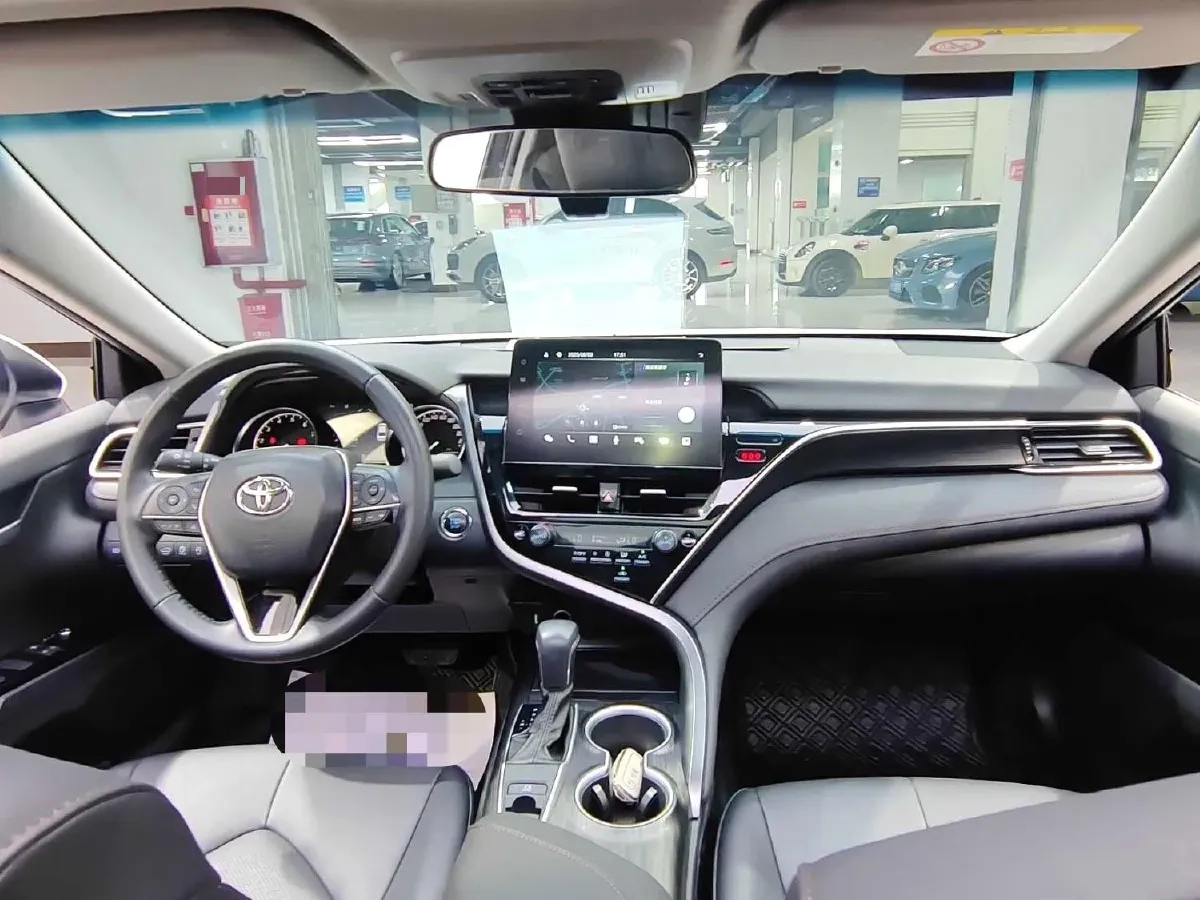 2023 Toyota Camry 2.0L 177HP L4 CVT,autocango,china used car exporter,china ev exporter,chinese used car exporter,chinese used ev exporter