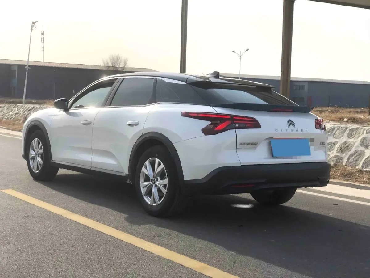 2025 Citroen C5 X 1.6T 175HP L4 8AT,autocango,china used car exporter,china ev exporter,chinese used car exporter,chinese used ev exporter