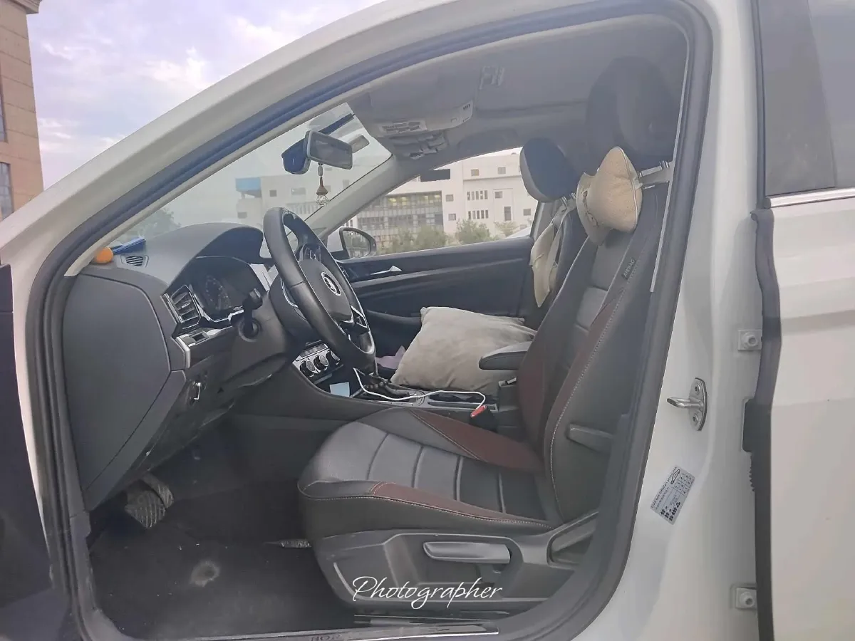 2021 Volkswagen Bora 1.5L 113HP L4 6AT,autocango,china used car exporter,china ev exporter,chinese used car exporter,chinese used ev exporter