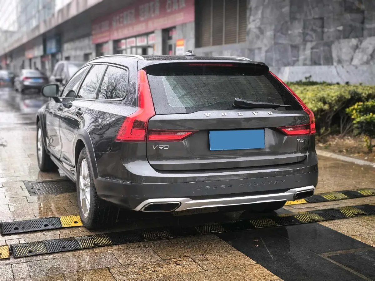 2019 Volvo V90 2.0T 254HP L4 8AT,autocango,china used car exporter,china ev exporter,chinese used car exporter,chinese used ev exporter