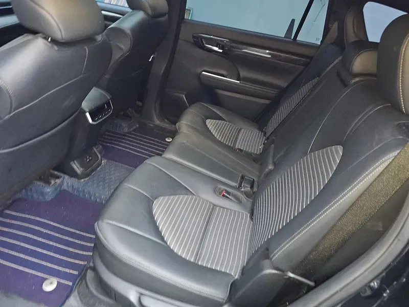 2022 Toyota Crown Kluger 2.5L 192HP L4 E-CVT Hybrid,autocango,china used car exporter,china ev exporter,chinese used car exporter,chinese used ev exporter