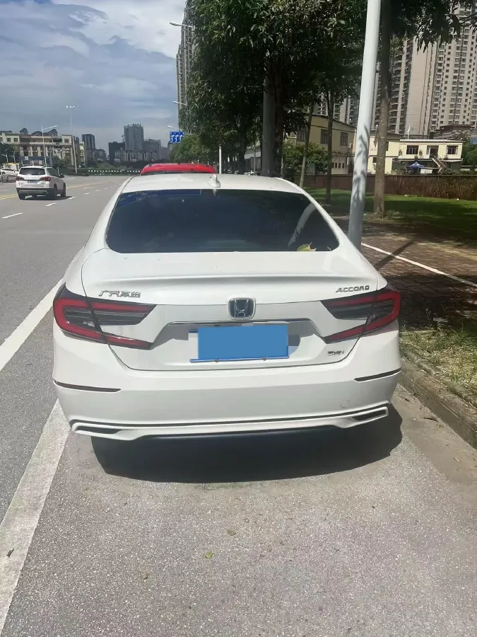 2022 Honda Accord 2.0L 146HP L4 E-CVT Hybrid,autocango,china used car exporter,china ev exporter,chinese used car exporter,chinese used ev exporter