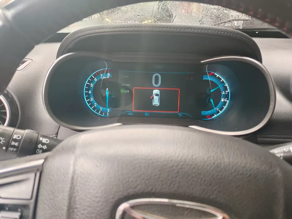 2017 KaiYi X3 1.6L 126HP L4 5MT,autocango,china used car exporter,china ev exporter,chinese used car exporter,chinese used ev exporter