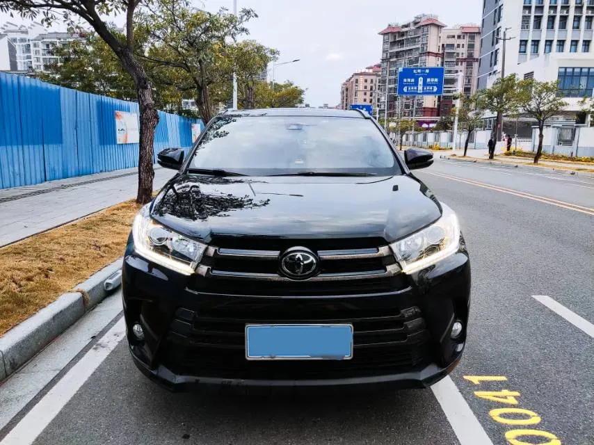 2019 HanTeng V7 1.5T 156HP L4 6AT,autocango,china used car exporter,china ev exporter,chinese used car exporter,chinese used ev exporter