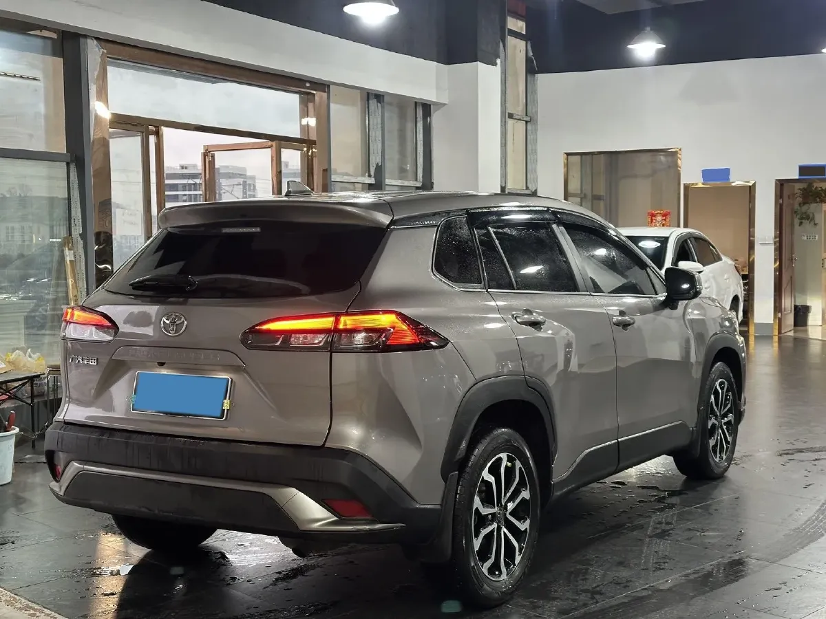 2023 Toyota Frontlander 2.0L 171HP L4 CVT,autocango,china used car exporter,china ev exporter,chinese used car exporter,chinese used ev exporter