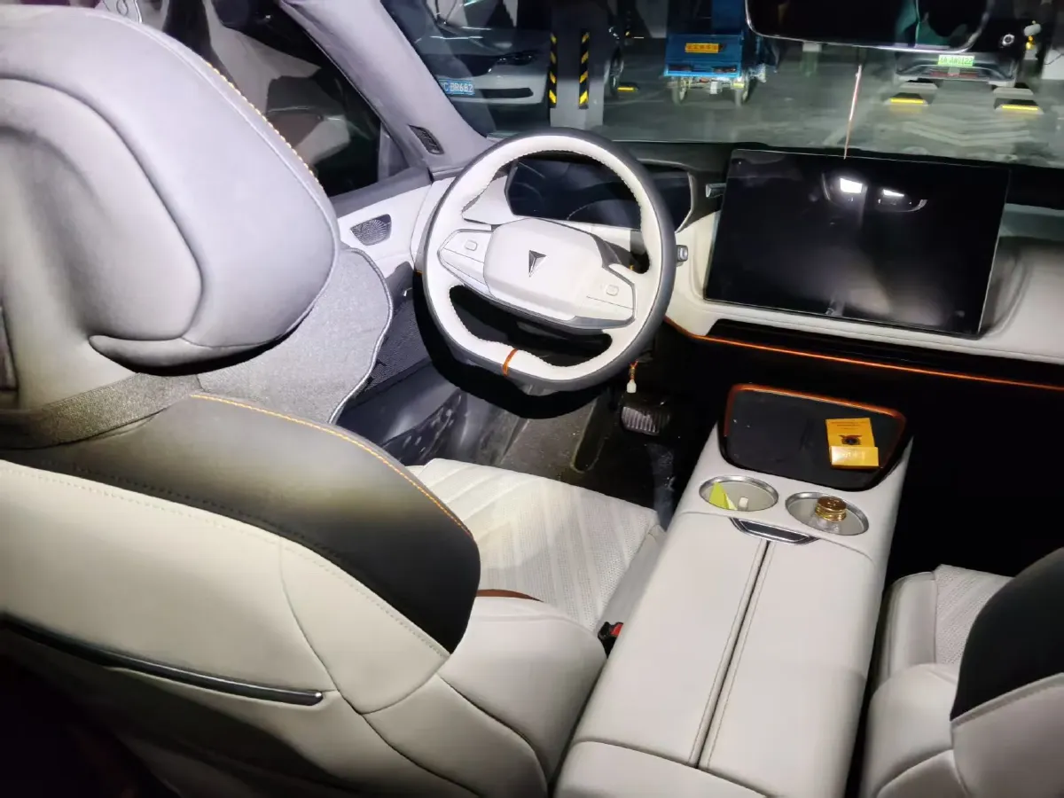 2023 Deepal SL03 1.5L 95HP L4 REEV 28.39KWH,autocango,china used car exporter,china ev exporter,chinese used car exporter,chinese used ev exporter