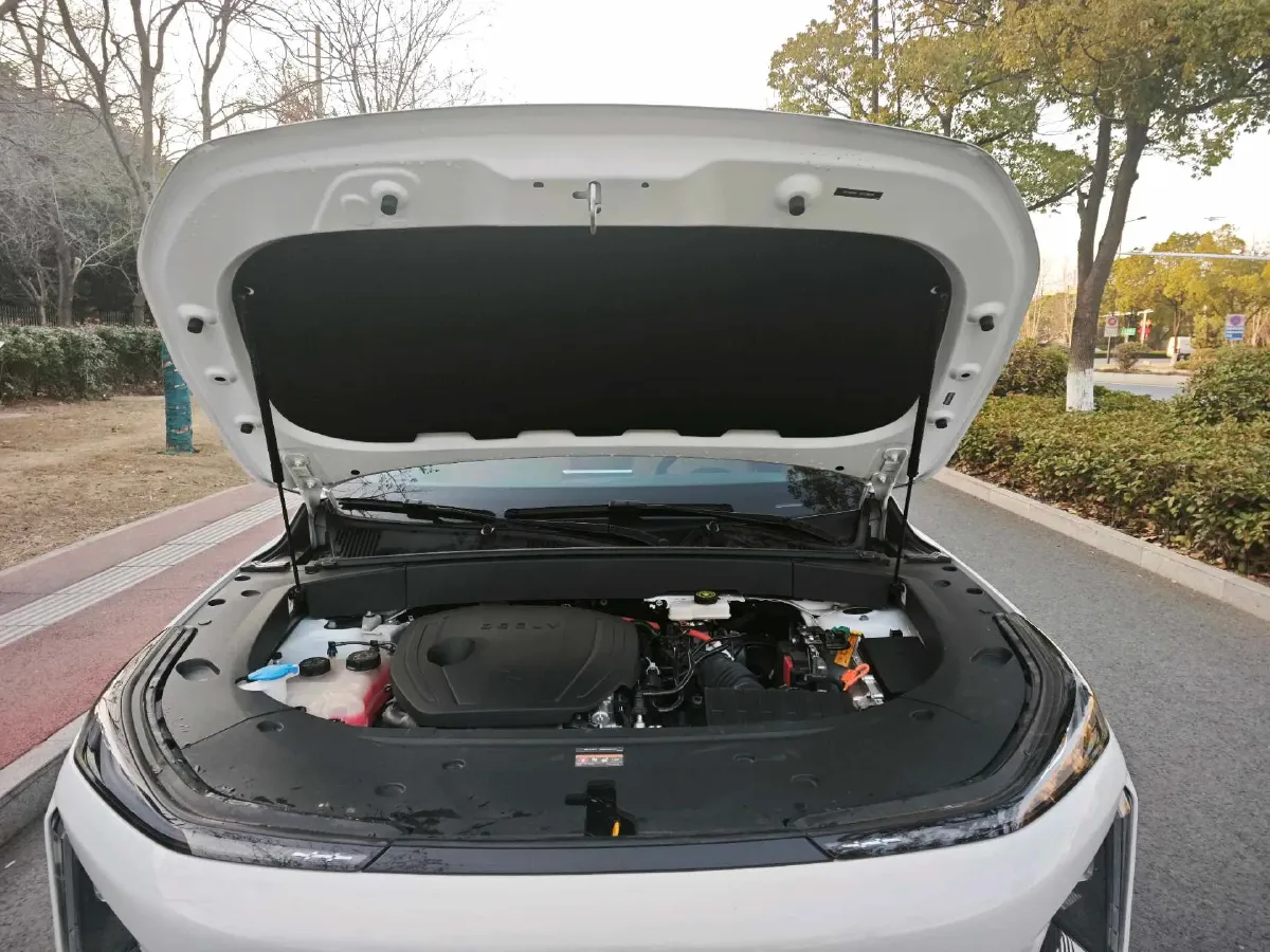 2023 Geely Galaxy L7 1.5T 163HP L4 3DHT PHEV 18.7KWH,autocango,china used car exporter,china ev exporter,chinese used car exporter,chinese used ev exporter