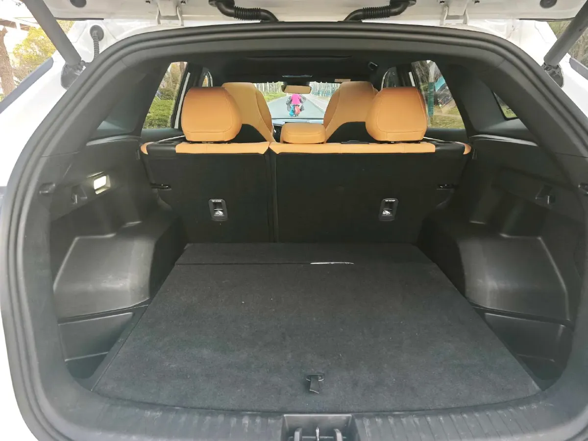 2023 Geely Galaxy L7 1.5T 163HP L4 3DHT PHEV 18.7KWH,autocango,china used car exporter,china ev exporter,chinese used car exporter,chinese used ev exporter