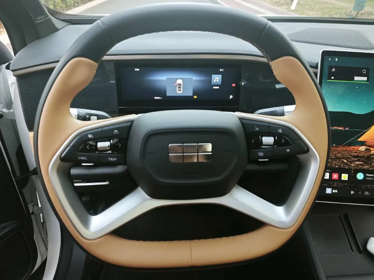 2023 Geely Galaxy L7 1.5T 163HP L4 3DHT PHEV 18.7KWH,autocango,china used car exporter,china ev exporter,chinese used car exporter,chinese used ev exporter