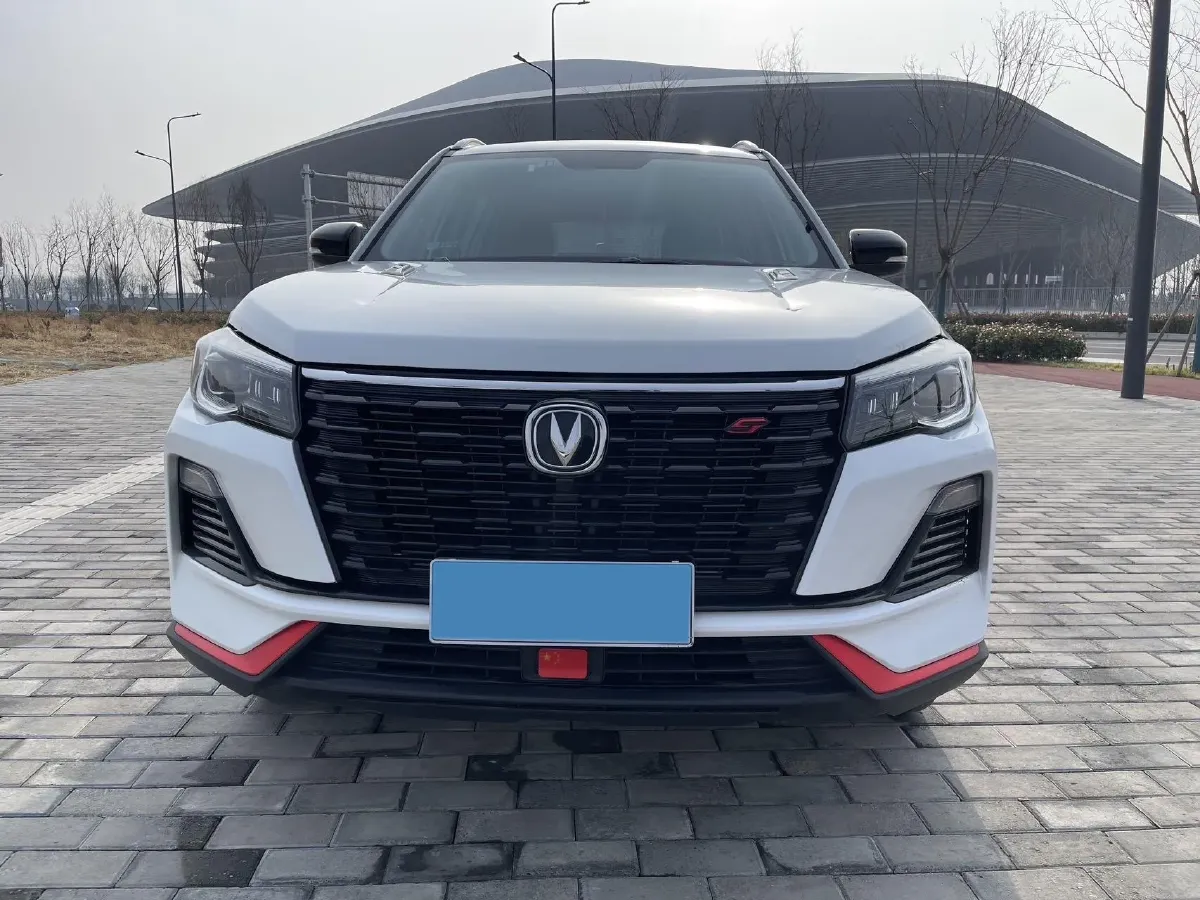 2022 ChangAn CS75 1.5T 180HP L4 7DCT,autocango,china used car exporter,china ev exporter,chinese used car exporter,chinese used ev exporter