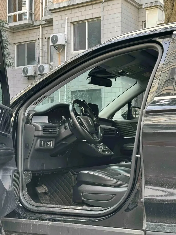 2021 Lincoln Corsair 2.0T 245HP L4 8AT,autocango,china used car exporter,china ev exporter,chinese used car exporter,chinese used ev exporter