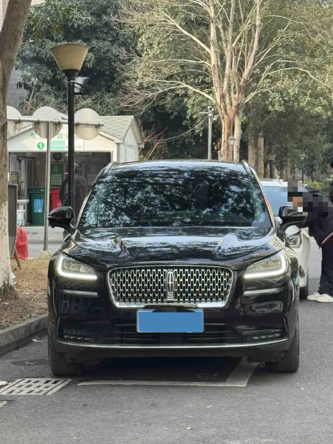 2021 Lincoln Corsair 2.0T 245HP L4 8AT,autocango,china used car exporter,china ev exporter,chinese used car exporter,chinese used ev exporter