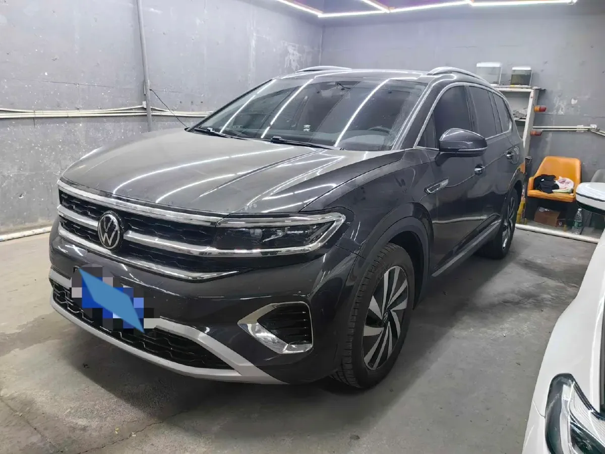 2021 Volkswagen Talagon 2.0T 220HP L4 7DCT,autocango,china used car exporter,china ev exporter,chinese used car exporter,chinese used ev exporter