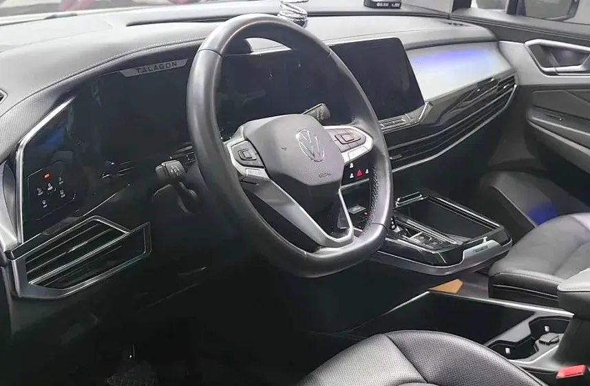 2021 Volkswagen Talagon 2.0T 220HP L4 7DCT,autocango,china used car exporter,china ev exporter,chinese used car exporter,chinese used ev exporter