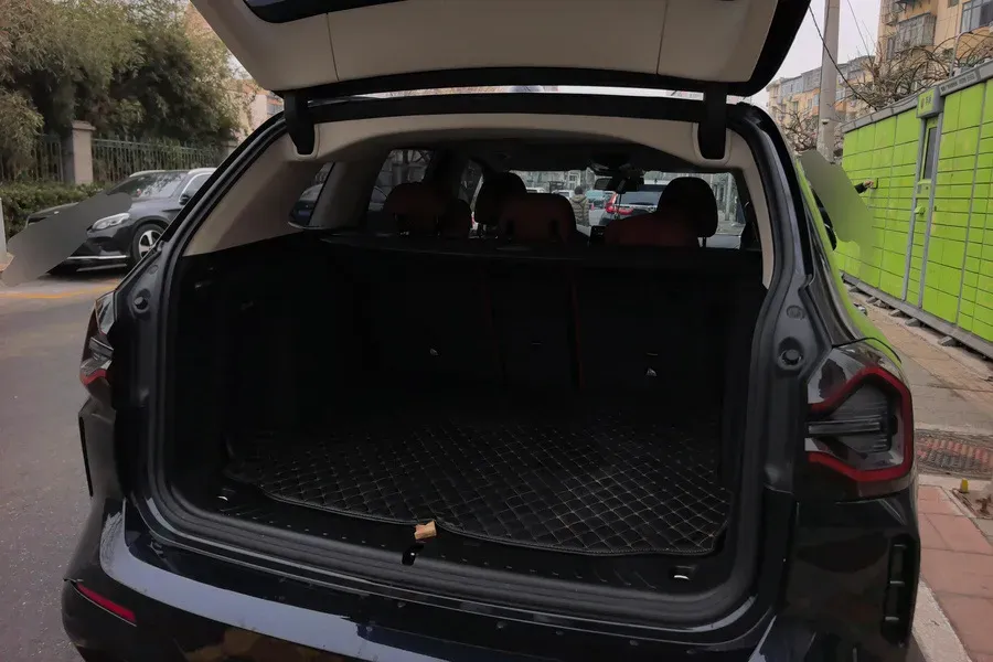 2022 BMW X3 2.0T 252HP L4 8AT,autocango,china used car exporter,china ev exporter,chinese used car exporter,chinese used ev exporter