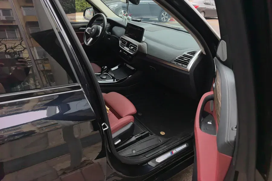 2022 BMW X3 2.0T 252HP L4 8AT,autocango,china used car exporter,china ev exporter,chinese used car exporter,chinese used ev exporter