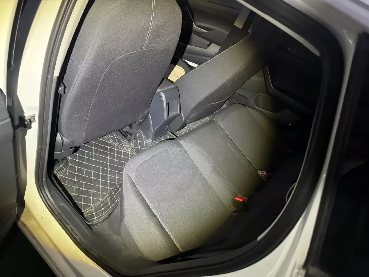 2019 Volkswagen Polo 1.5L 113HP L4 6AT,autocango,china used car exporter,china ev exporter,chinese used car exporter,chinese used ev exporter