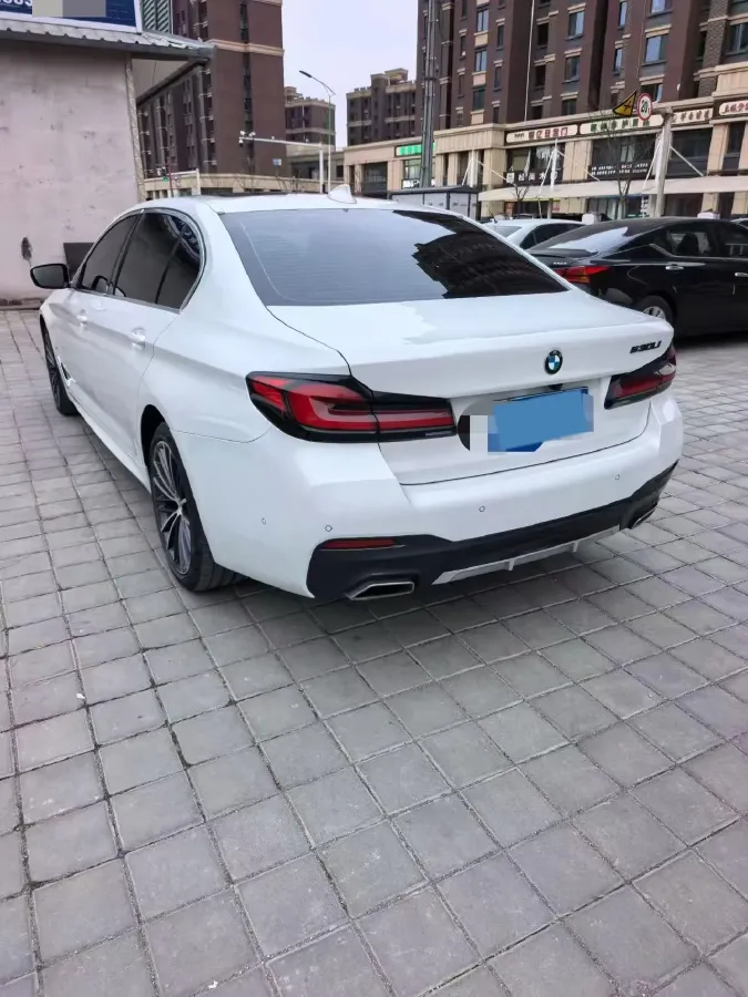 2023 BMW 5 Series 2.0T 245HP L4 8AT,autocango,china used car exporter,china ev exporter,chinese used car exporter,chinese used ev exporter