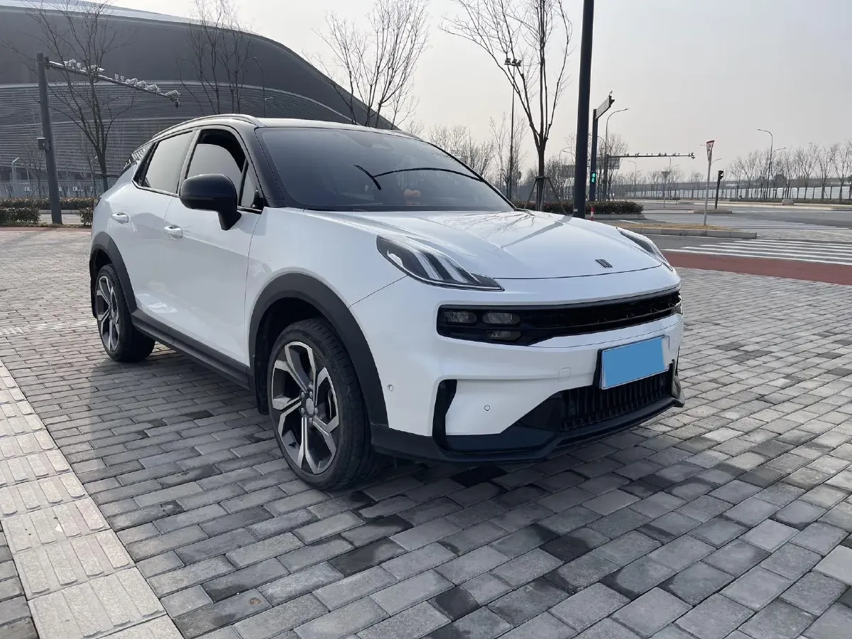2023 LYNK&CO 06 1.5T 181HP L4 7DCT,autocango,china used car exporter,china ev exporter,chinese used car exporter,chinese used ev exporter