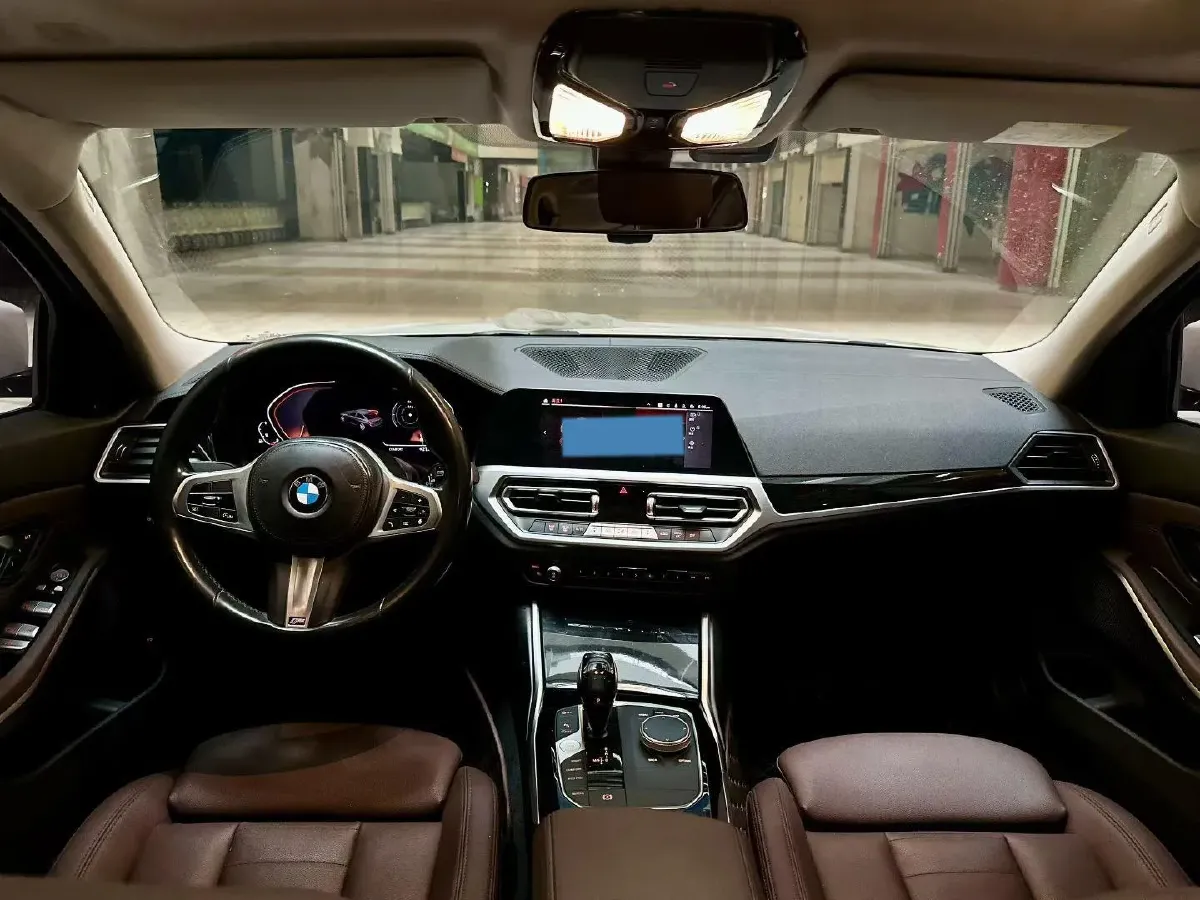 2020 BMW 3 Series 2.0T 156HP L4 8AT,autocango,china used car exporter,china ev exporter,chinese used car exporter,chinese used ev exporter