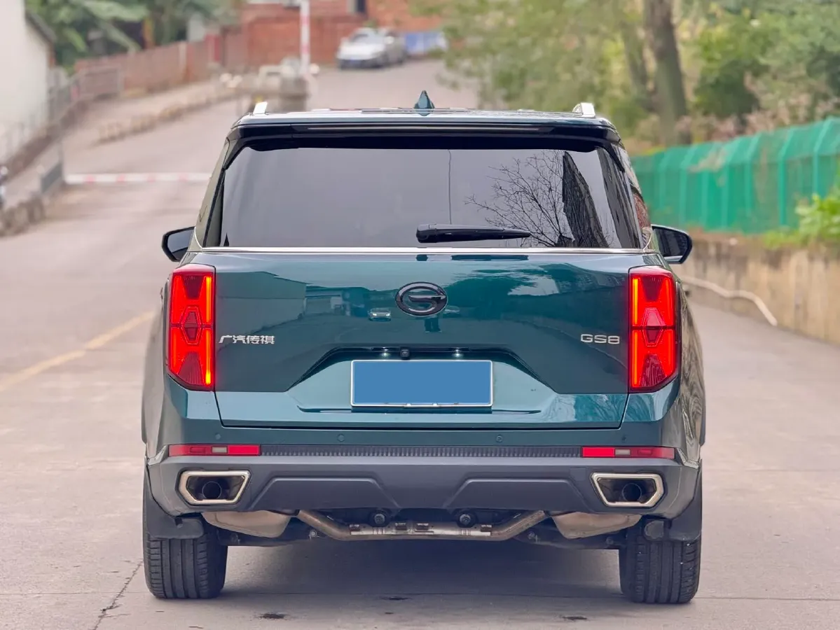 2022 GAC Trumpchi GS8 2.0T 252HP L4 8AT,autocango,china used car exporter,china ev exporter,chinese used car exporter,chinese used ev exporter